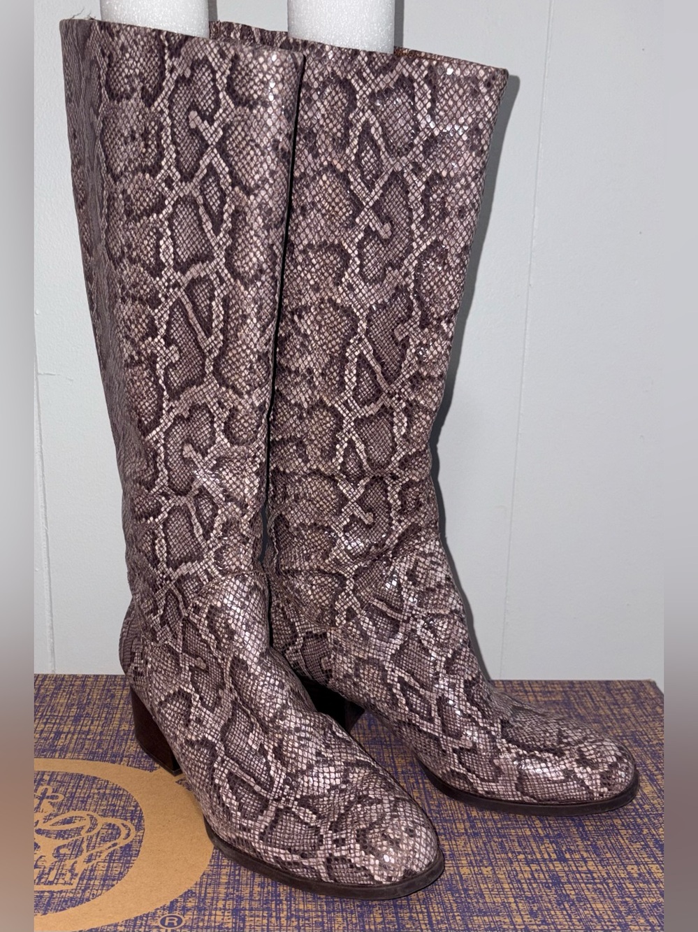 Born Audriana Brown Snake Print Leather Knee High Boots Women’s 8.5 M